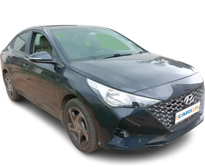 Hyundai Verna-img